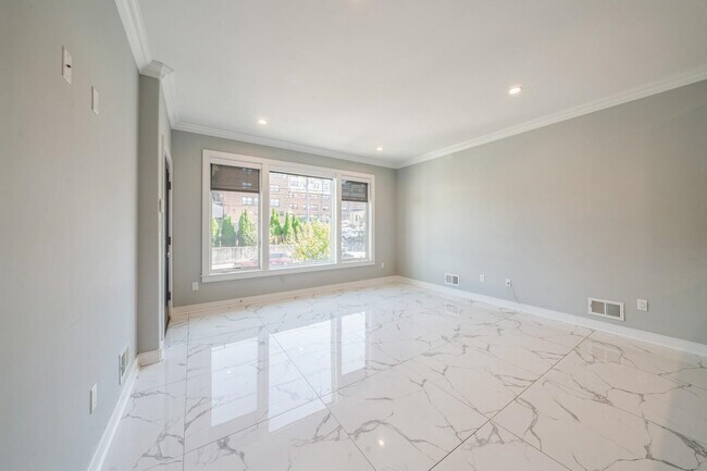 Building Photo - 225 Columbia Ave