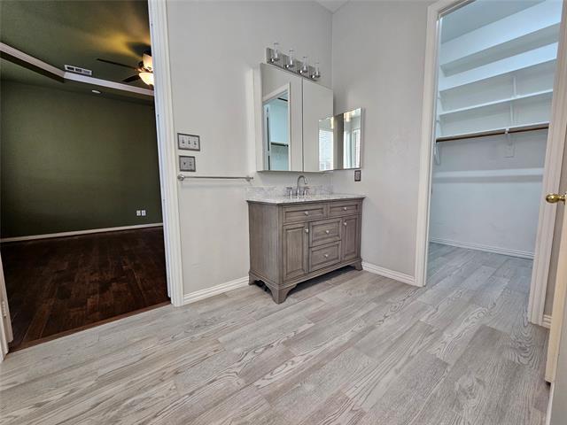 Building Photo - 3513 Silverwood Ct