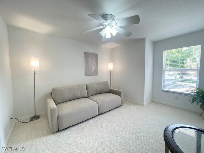 Building Photo - 341 Emerald Bay Cir