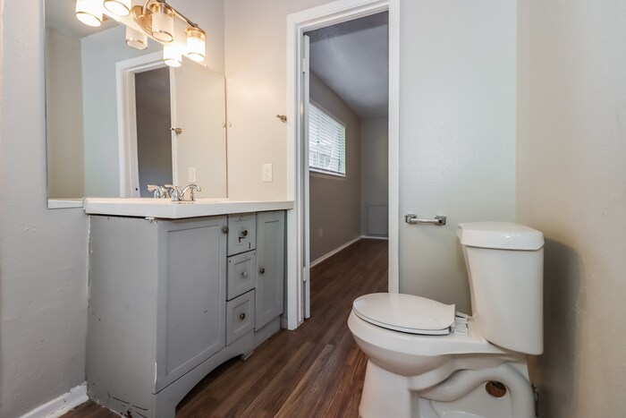 Building Photo - 11750 Murr Way