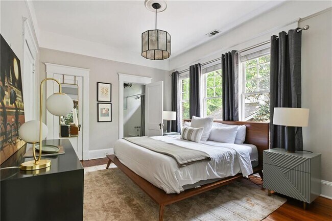 Building Photo - 635 Bonaventure Ave NE