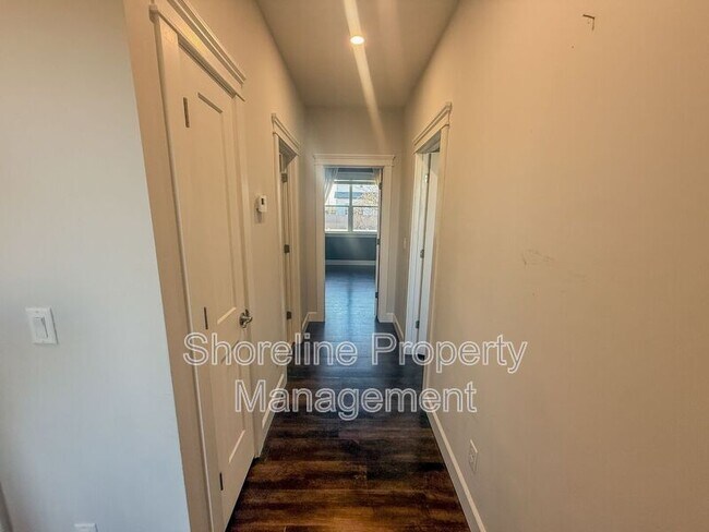 Building Photo - 18165 N Midland Blvd