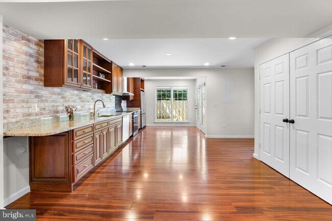 Building Photo - 20430 Herring Pond Terrace