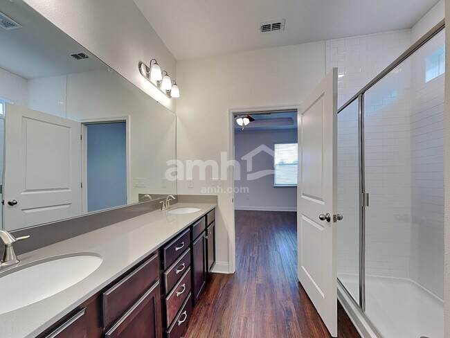 Building Photo - 953 Summer Stone Lp