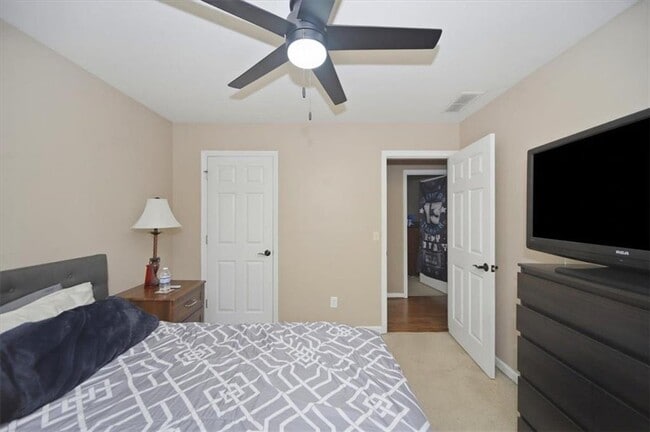 Building Photo - 1264 Wyckfield Pl