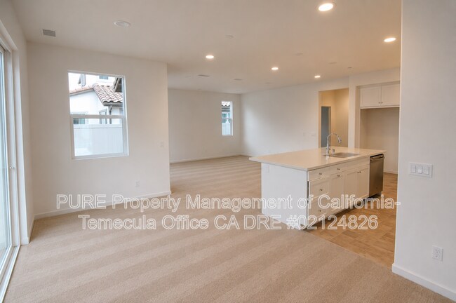 Building Photo - 45139 Via Vela