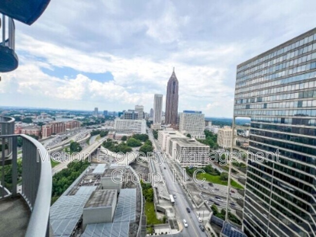 Building Photo - 400 Peachtree St