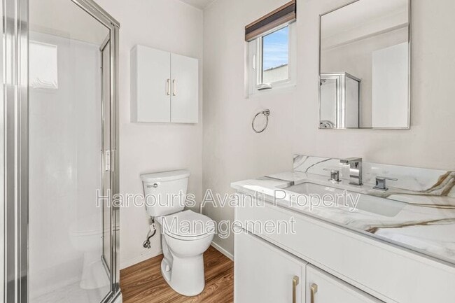 Building Photo - 915 Civic Center Dr