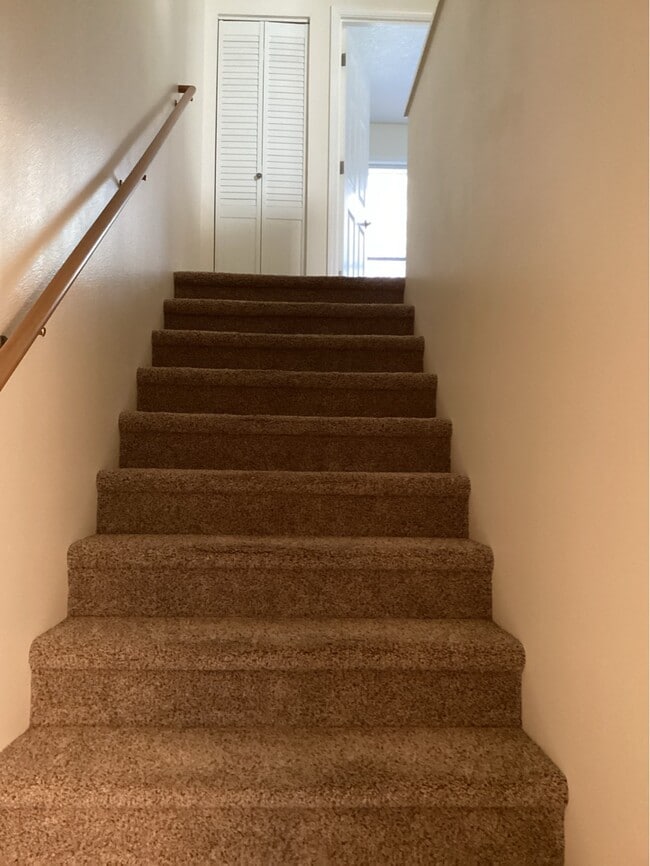 Building Photo - 66 NW 33rd Pl