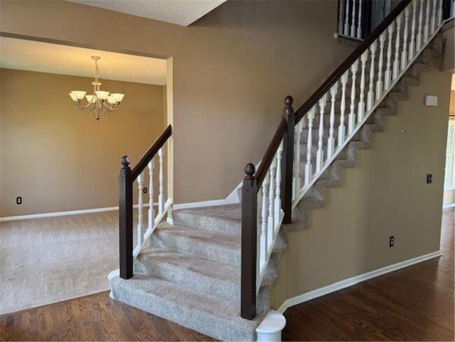 Building Photo - 4046 Albany Cir