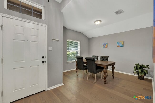 Building Photo - 481 Bayou Bend Dr