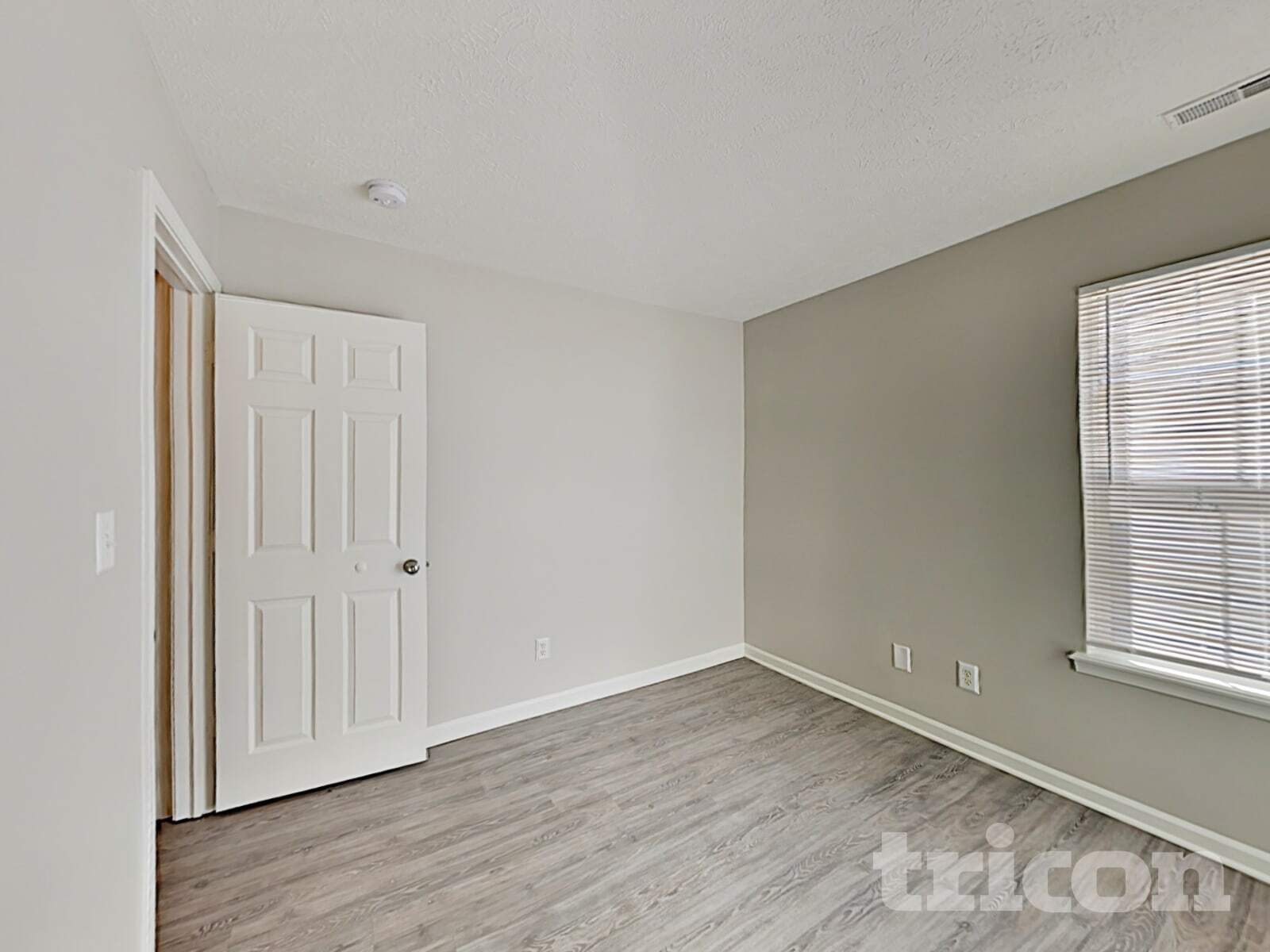 Building Photo - 512 Polaris Dr