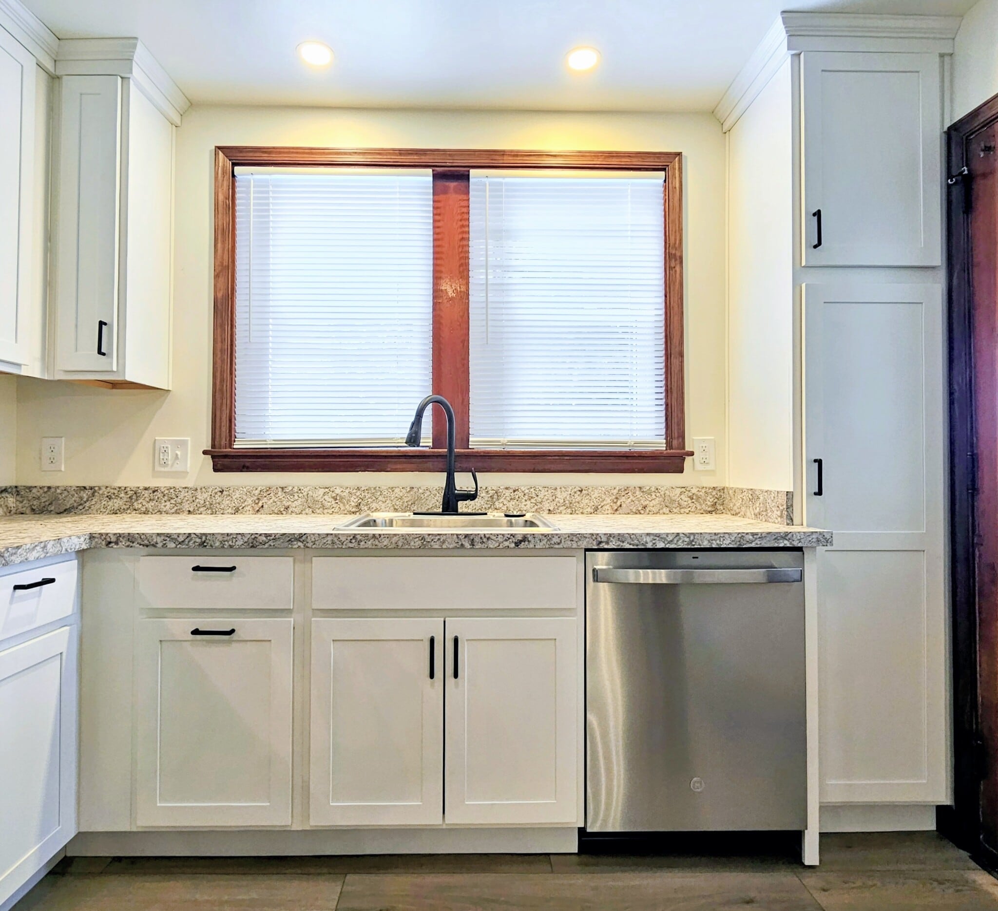 Building Photo - 221 Arch St