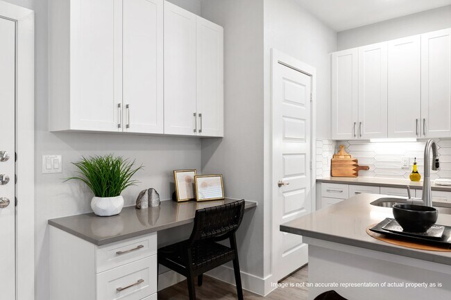 Building Photo - 28328 Birnham Woods Dr