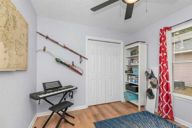 Building Photo - 1512 Galvin Ave