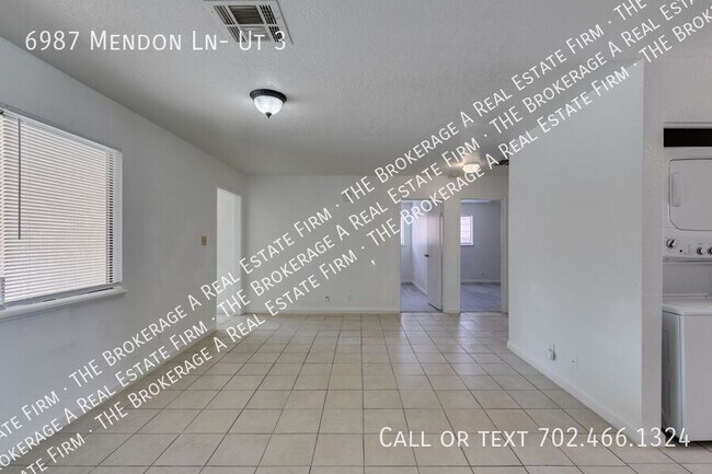 Building Photo - 6987 Mendon Ln