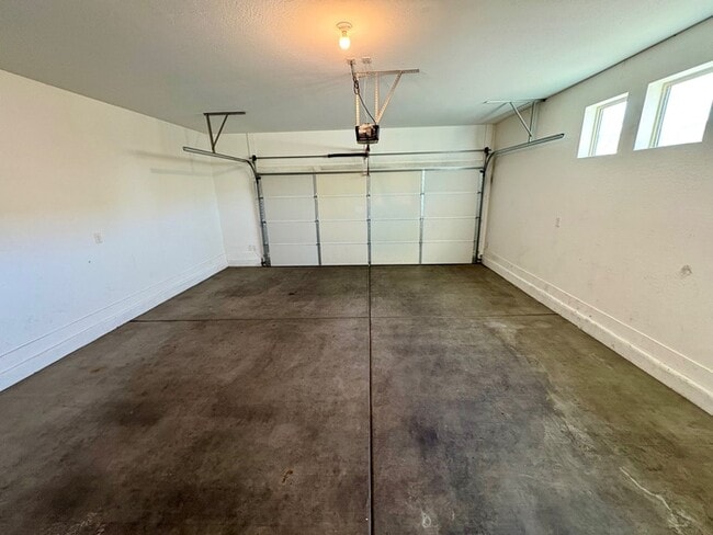 Building Photo - 7531 E Billings St