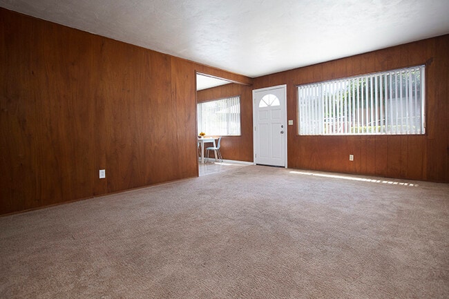 Building Photo - 3536 Wawona Dr