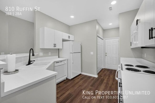 Building Photo - 810 Ruffin St