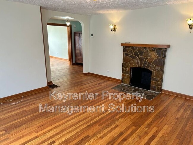 Building Photo - 3922 Churchville Ave