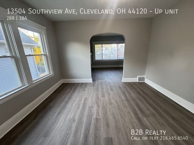 Building Photo - 13504 Southview Ave