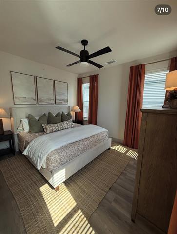 Building Photo - 4422 Janssen Ave