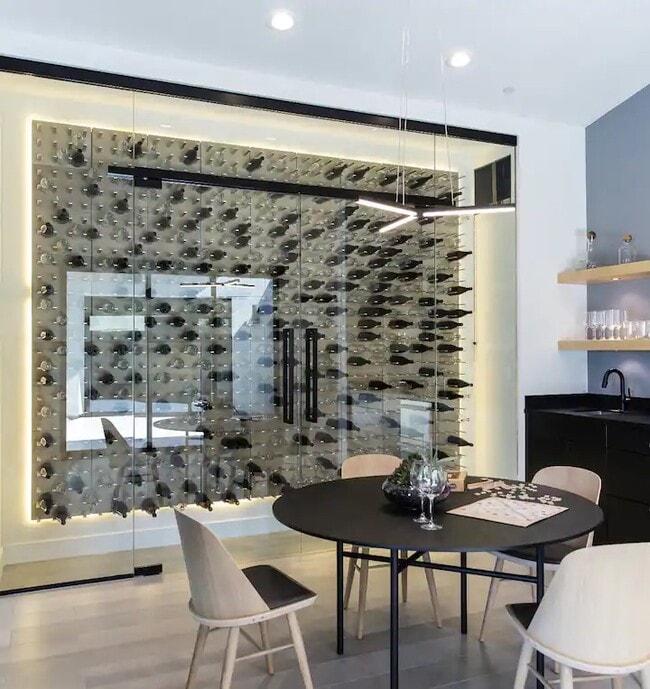 Building Photo - 2240 Sky Pointe Ridge Dr