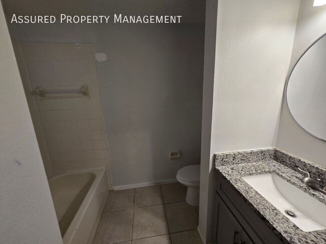 Building Photo - 2048 Cypress Bay Blvd