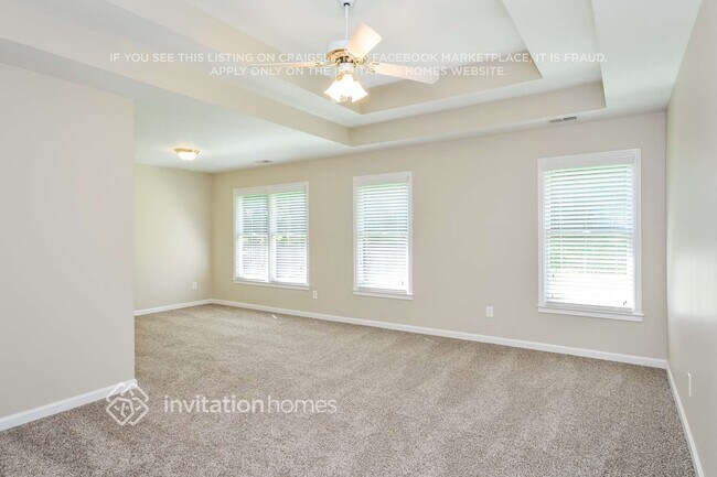 Building Photo - 1840 Country Crest Way