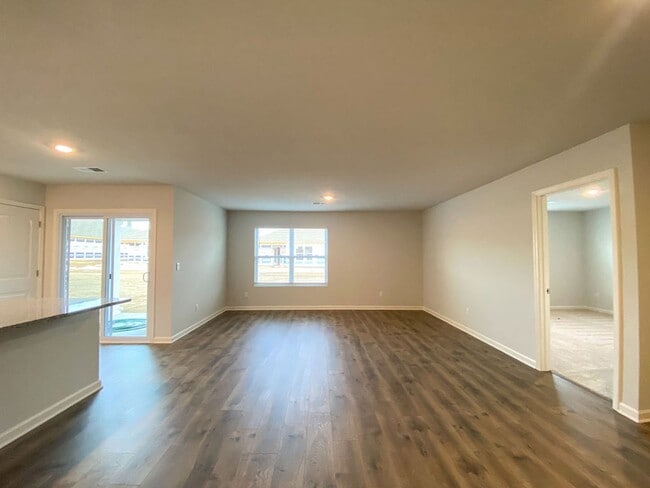 Building Photo - 3 bed 2 bath new construction by DR Horton