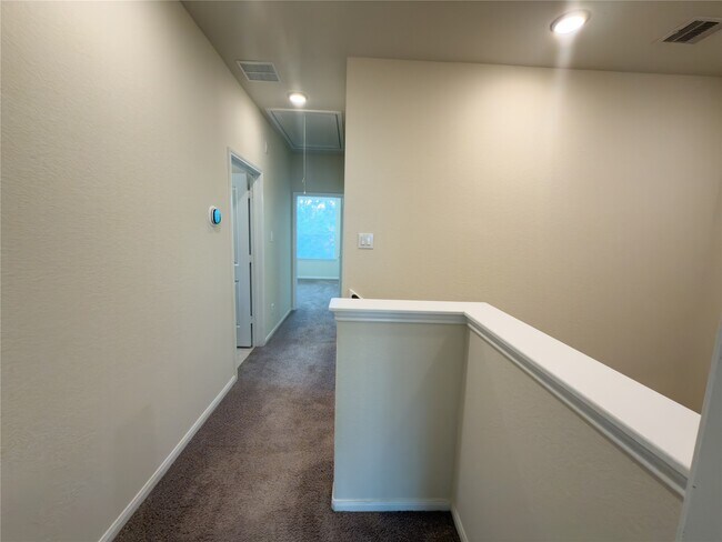 Building Photo - 17035 Amarose Dr