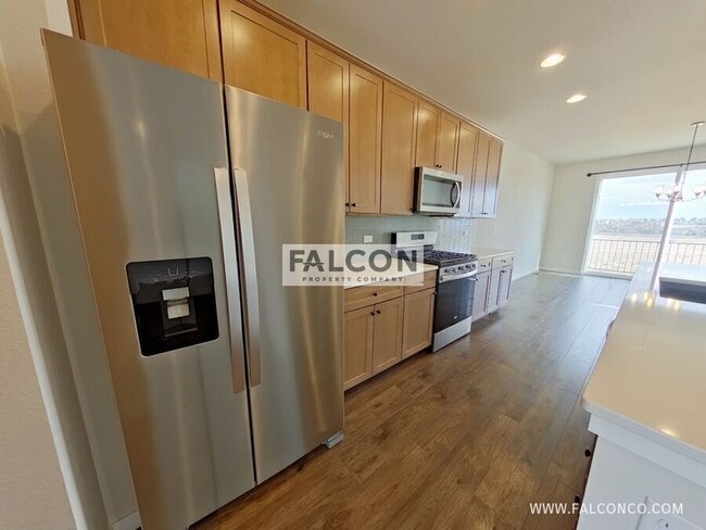Building Photo - 6367 Jovial Pl