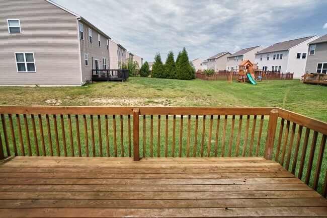Building Photo - 4BDRM, 2.5 BA with finished basement in Westminster