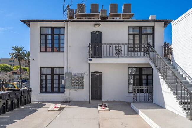 Building Photo - 839 N 2nd Ave