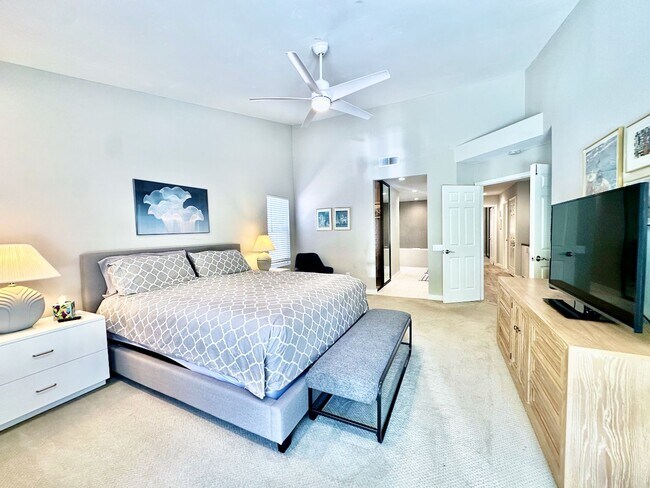 Building Photo - FOR RENT Call For Availability 3Br/3Ba 2128 Sqft Fully Furnished Del Mar Heights Vacation Home, C...