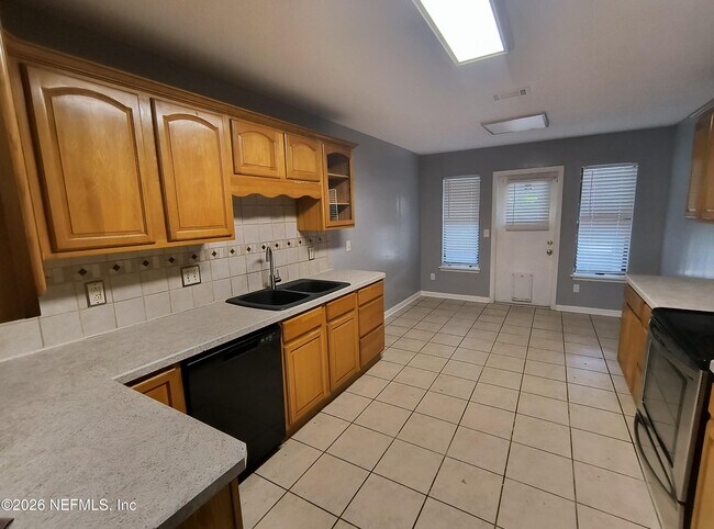 Building Photo - 11510 Silk Oak Ln