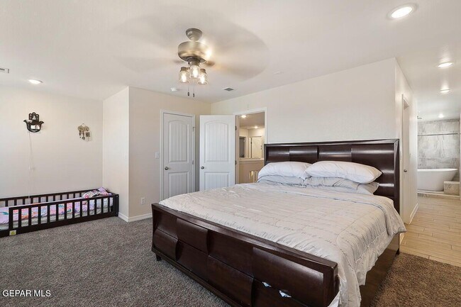 Building Photo - 11381 Hidalgo Dr