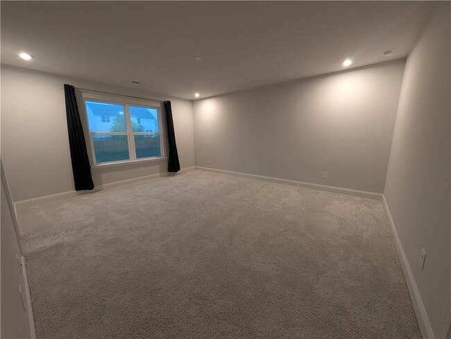 Building Photo - 406 Riverclub Rd