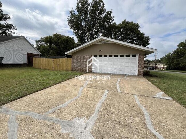 Building Photo - 5374 Hudgins Rd