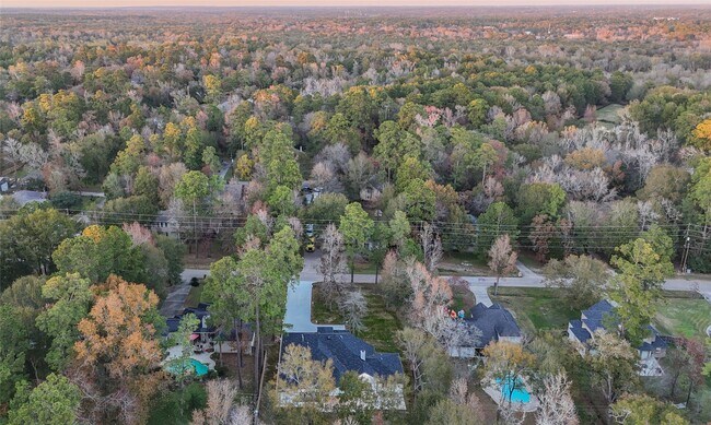 Building Photo - 2438 Carriage Lamp Ln