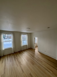 Building Photo - 228 W Steuben St