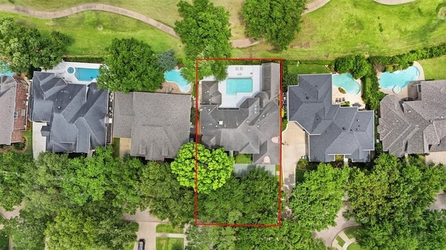 Building Photo - 3315 Riviera Dr