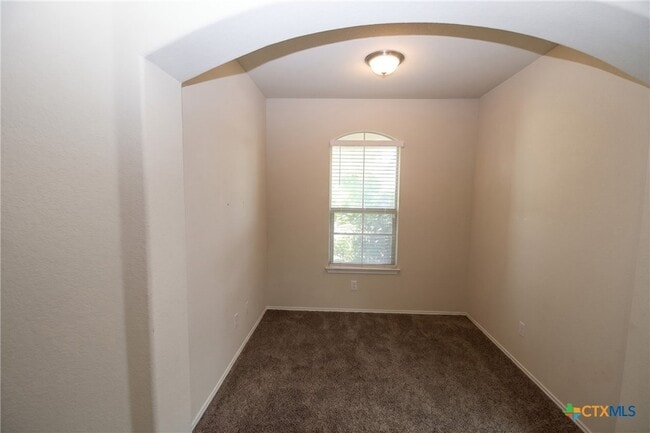 Building Photo - 1202 Stonewall Ridge