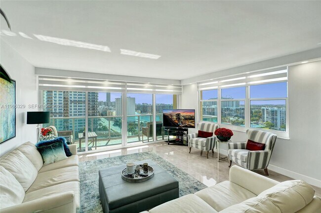 Building Photo - 2501 S Ocean Dr