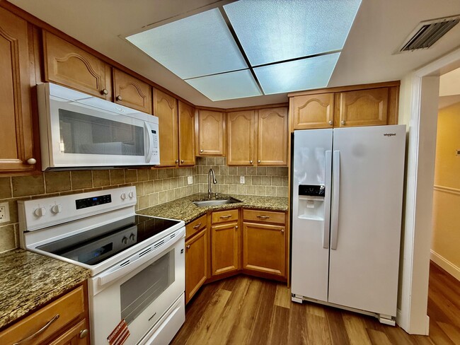 Building Photo - 342 Southwind Dr