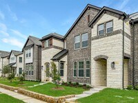 Building Photo - 2915 Parks Mccoy Ln