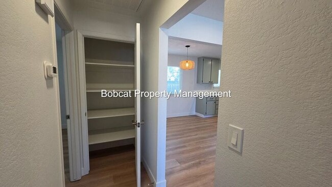 Building Photo - 1461 Hussman Ave