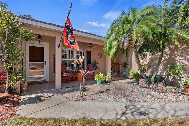 Building Photo - 1960 SE Bowie St