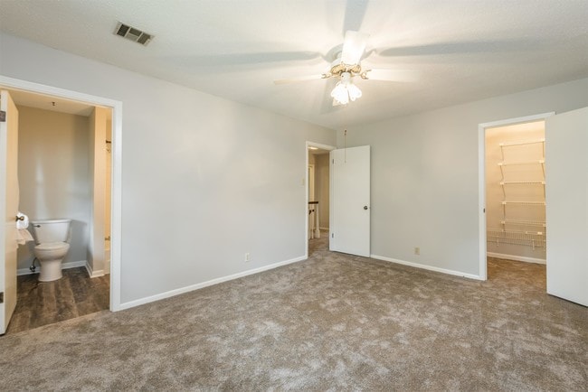 Building Photo - 1828 Northwood Dr