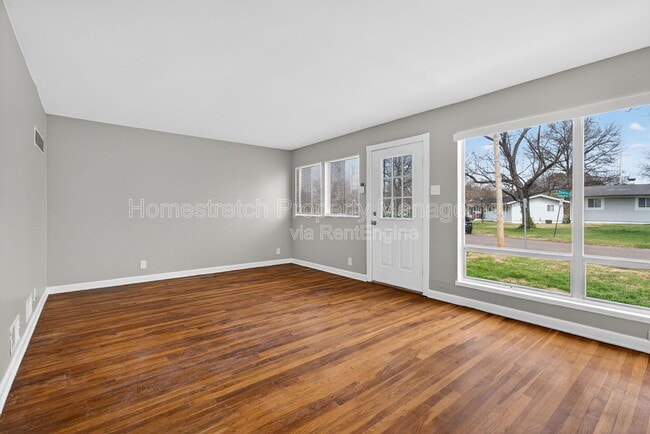 Building Photo - 10201 Gourock Dr